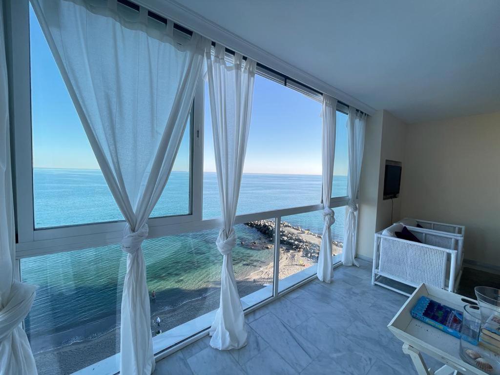 The Pearl With Private Access Appartement *