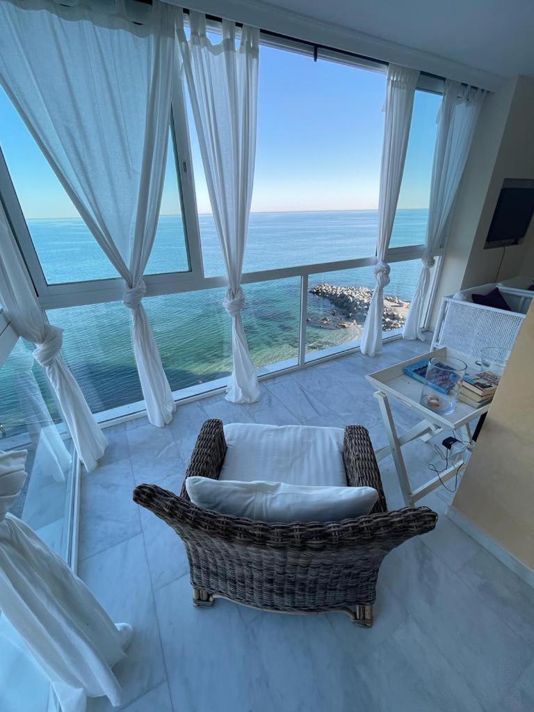 The Pearl With Private Access Appartement Benalmádena